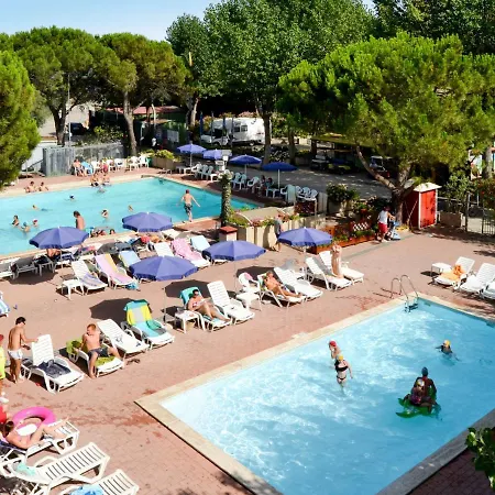 Locazione Turistica Punta Navaccia-1 度假居 特拉西梅诺湖畔托罗